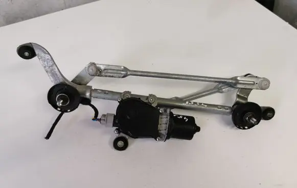 Front wiper linkage