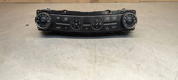 Mercedes-Benz E W211 Climate control unit 2118300385 00115003