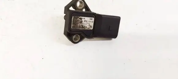 Volkswagen PASSAT B6 Air pressure sensor 0281002401 038906051c
