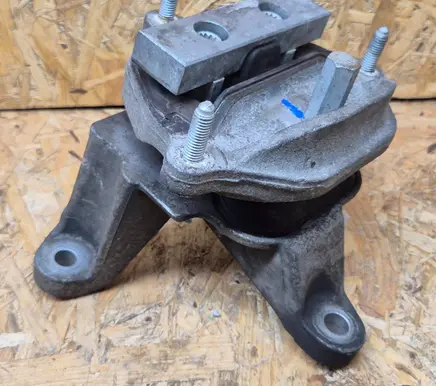 Audi A6 S6 C7 4G Gearbox mount 8K0399115R