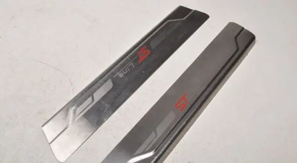 Ford Fiesta sill trim set (inner) 