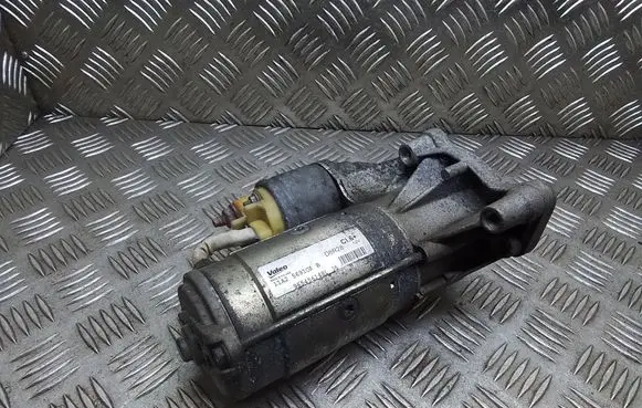 Citroen Jumpy Starter motor 9654561480