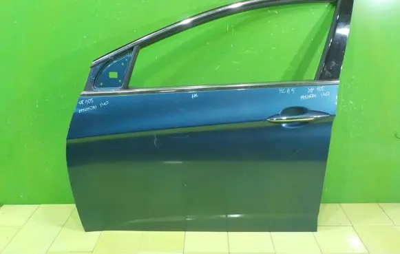 Hyundai i40 Front door PRZOD LEWE