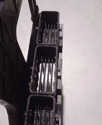 Renault Talisman Engine control unit/module 237106468R