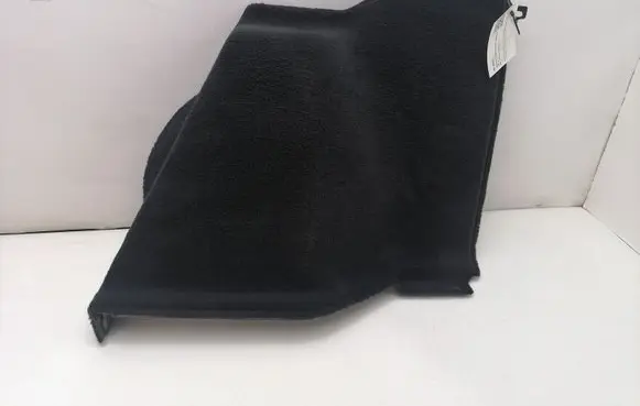 Trunk/boot lower side trim panel