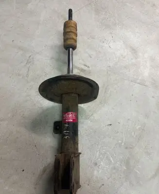 Peugeot 307 Front shock absorber/damper 
