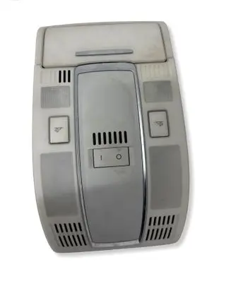 Audi A6 S6 C6 4F Front seat light 4F0947135N