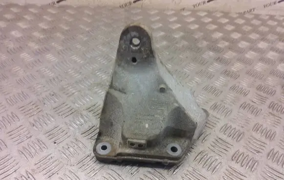 Jaguar XF X250 Engine mounting bracket CX236037AB