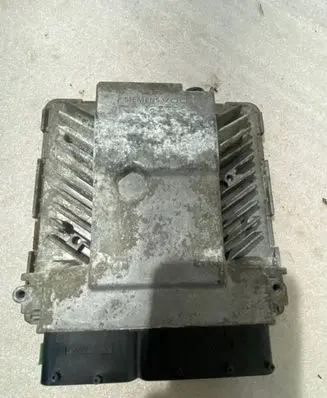 Volkswagen PASSAT B6 Engine control unit/module 03G906018FH 5WP45615AA