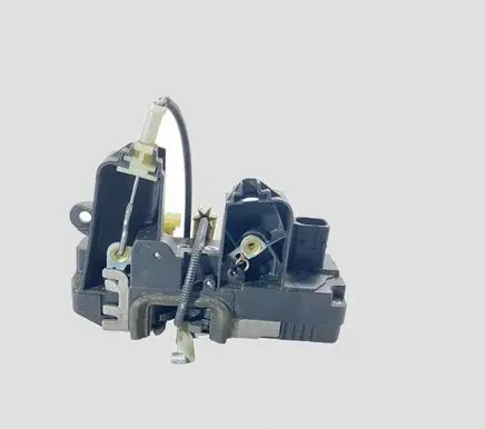 Opel Vectra C Rear door lock 13210761