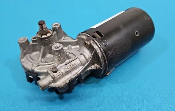 Ford Focus Wiper motor 0390241362 IMPRK1599259