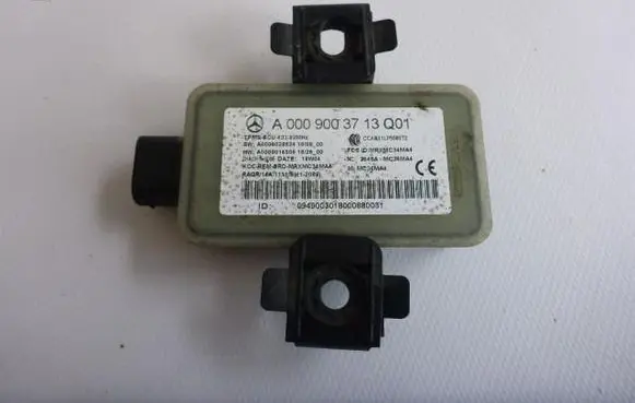 Mercedes-Benz C W205 Tire pressure control unit A0009003713