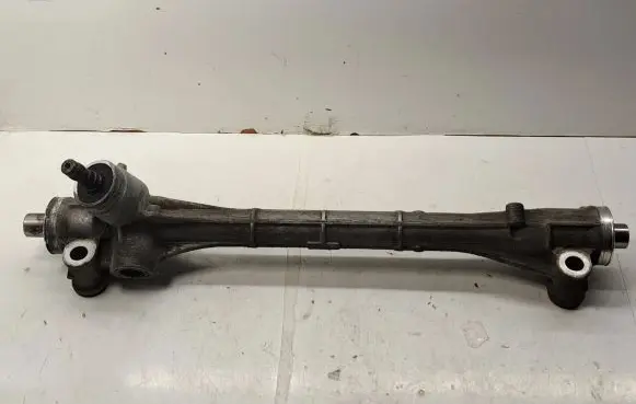 Toyota Auris 150 Steering rack 4550002130