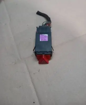 Audi A6 S6 C5 4B Hazard light switch 4b0941509c