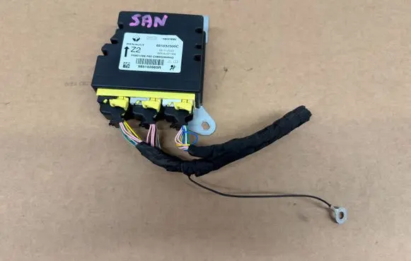 Dacia Sandero III Airbag deployment crash/impact sensor SAN3SENAIR1 985102865R