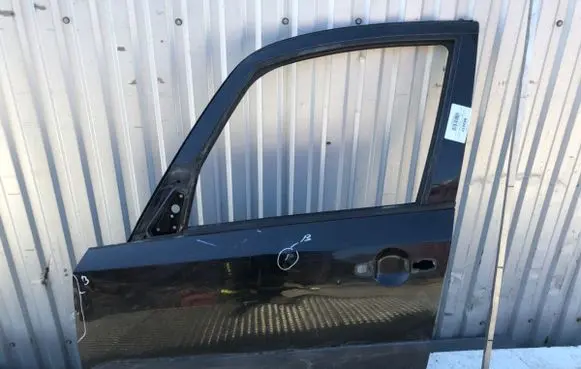 Suzuki SX4 Front door 