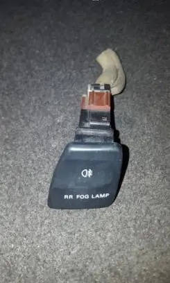 Fog light switch