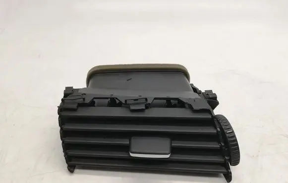 BMW 5 E60 E61 Dashboard air vent grill cover trim 6910731