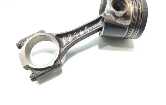 Volkswagen Golf Cross Piston with connecting rod 