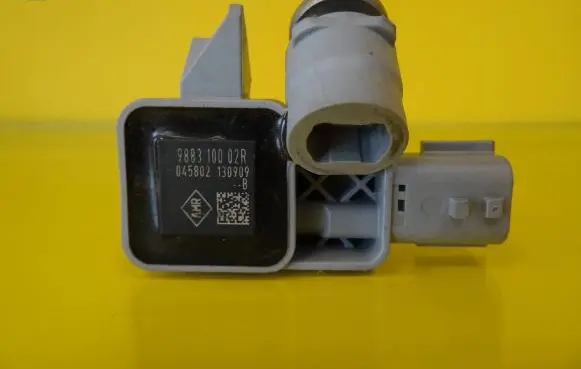 Renault Megane III Airbag deployment crash/impact sensor 988310002R