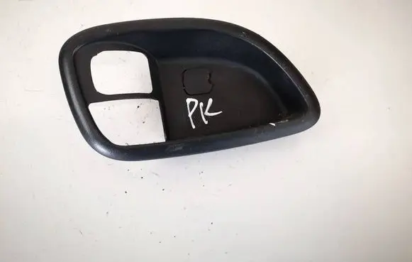 KIA Carens II Other interior part 826111d000 82611-1d000