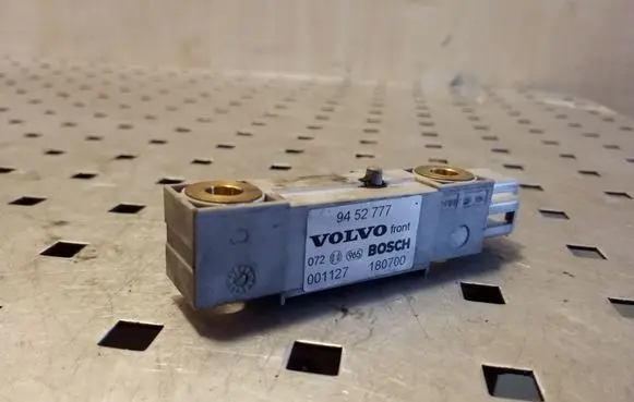 Volvo V70 Airbag deployment crash/impact sensor 9452777