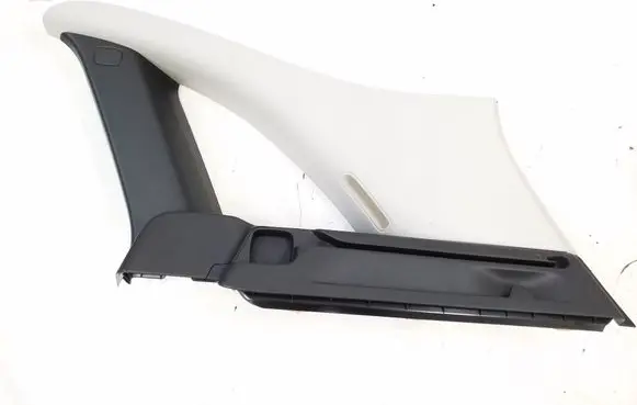 Mercedes-Benz B W246 W242 (D)pillar trim (top) A2466901600