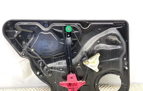 Volkswagen PASSAT B7 Rear door window regulator with motor 3AA959704A