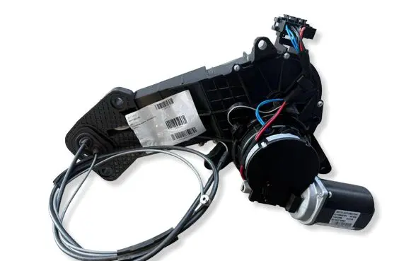 Mercedes-Benz V Class W447 Sliding door motor A4477603300 4477603300