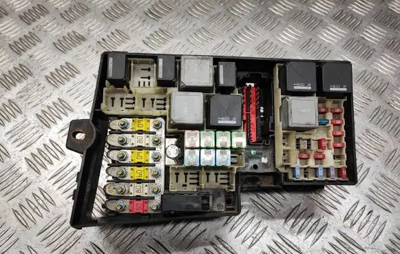 Ford Focus Fuse box set 3M5T14A067BC 518804109