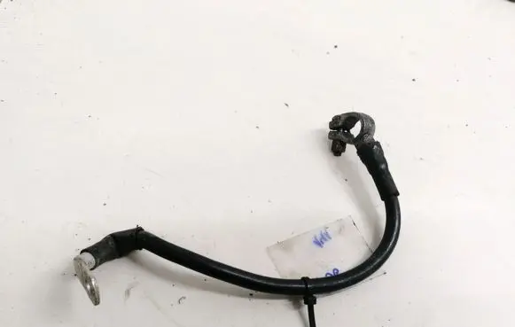 Volkswagen PASSAT B5 Positive cable (battery)