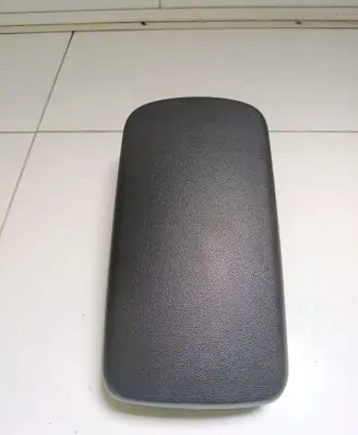 Hyundai Kona I Armrest 