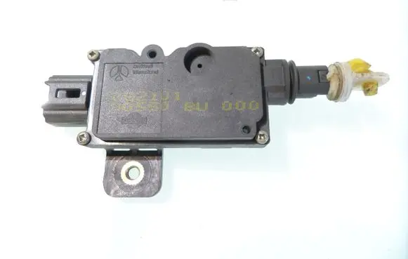 Nissan Almera Tino Central locking motor 082101 90550BU000