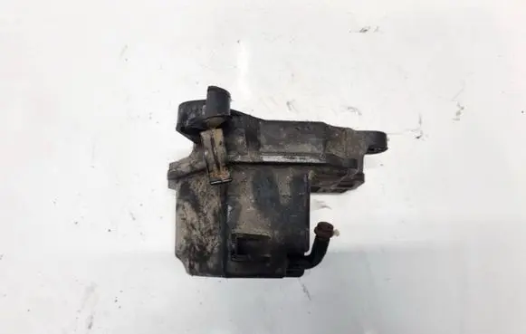 Vacuum air tank