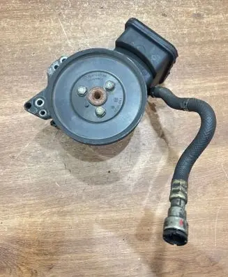 BMW 5 E39 Power steering pump 1095749 7691974518