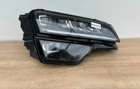Skoda Karoq Headlight/headlamp 57B941016C