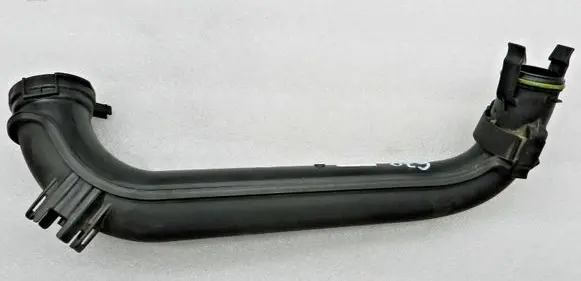 Seat Leon (5F) Intercooler hose/pipe 04E145673C 04E145673