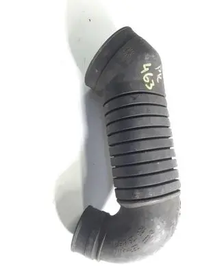 Audi A4 S4 B5 8D Air intake hose/pipe 8D0129615J