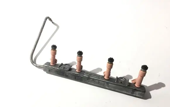 Toyota Yaris Fuel injectors set 8JK 2325021091
