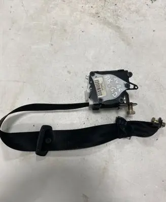 Rear seatbelt