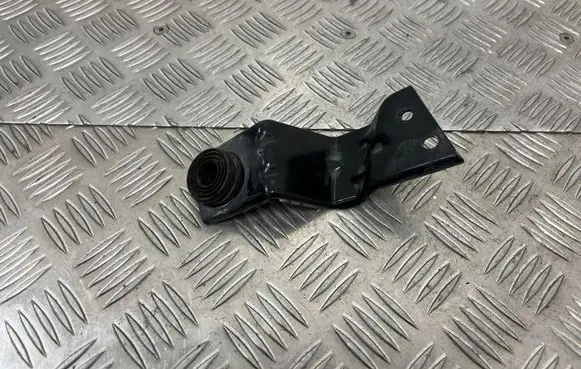 Alfa Romeo Stelvio Radiator support slam panel bracket 00505409180