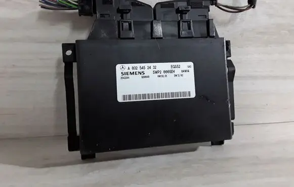 Mercedes-Benz E W211 Gearbox control unit/module 5WP20005EH A0325452432