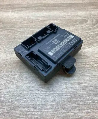 Audi A6 S6 C6 4F Door control unit/module 4F0959793F 4F0910793F
