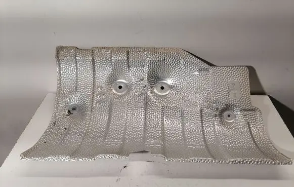 Lexus RX 450H Exhaust heat shield