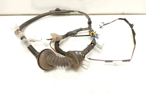 Toyota Aygo AB40 Front door wiring loom 821520H310