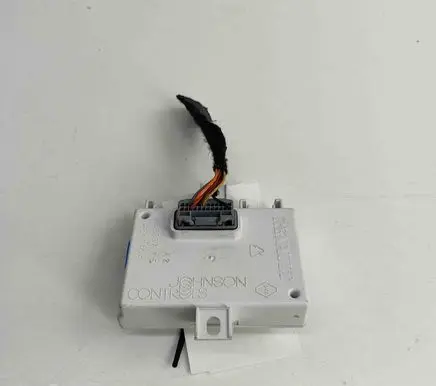 Renault Clio IV GPS navigation control unit/module 283467937R