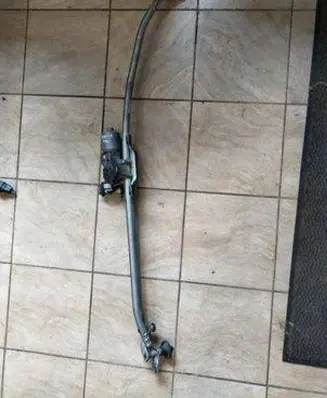 Opel Meriva B Front wiper linkage and motor 0390243009
