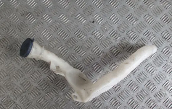 Peugeot 207 Other engine bay part
