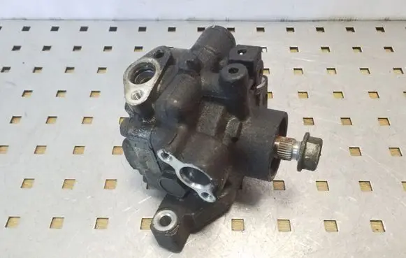 Honda FR-V Power steering pump