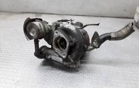 Nissan Almera Tino Turbo 14411BN800